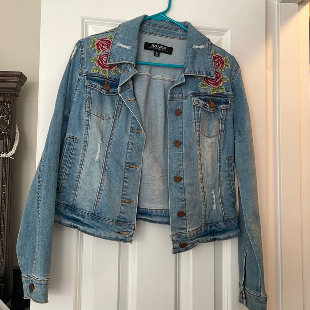 Junior's JOUJOU Embroidered Denim Jacket Size Small